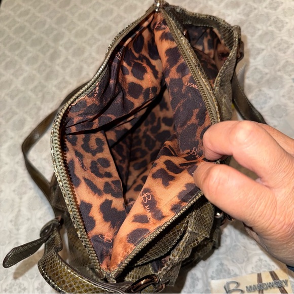 B. Makowsky Snake Embossed Leather Jordan’s Satchel - Picture 9 of 12